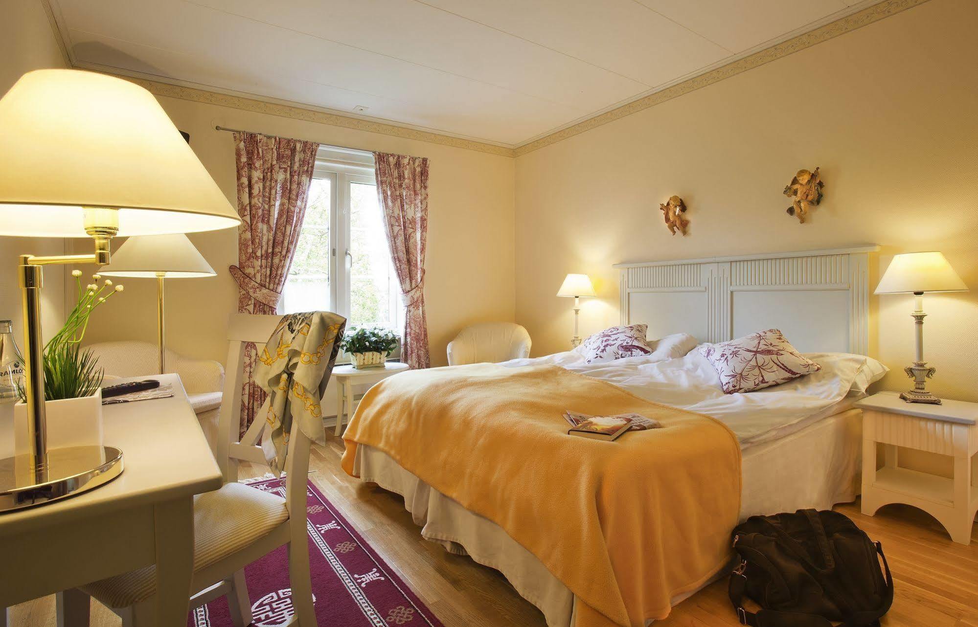 Hotel Akeshofs Slott Sztokholm Zewnętrze zdjęcie