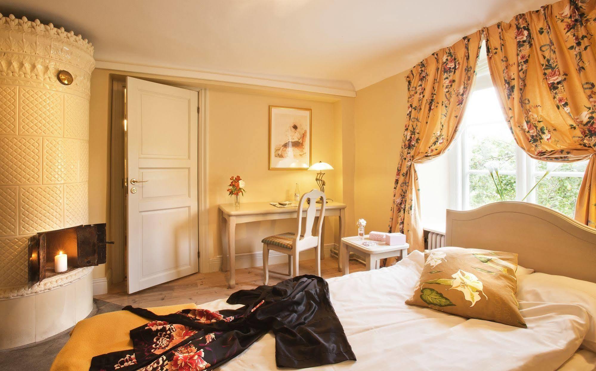 Hotel Akeshofs Slott Sztokholm Zewnętrze zdjęcie